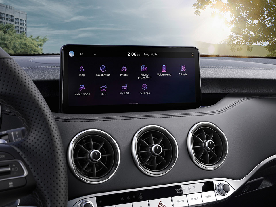 Neuer Kia Stinger GT mit Kia Live Services